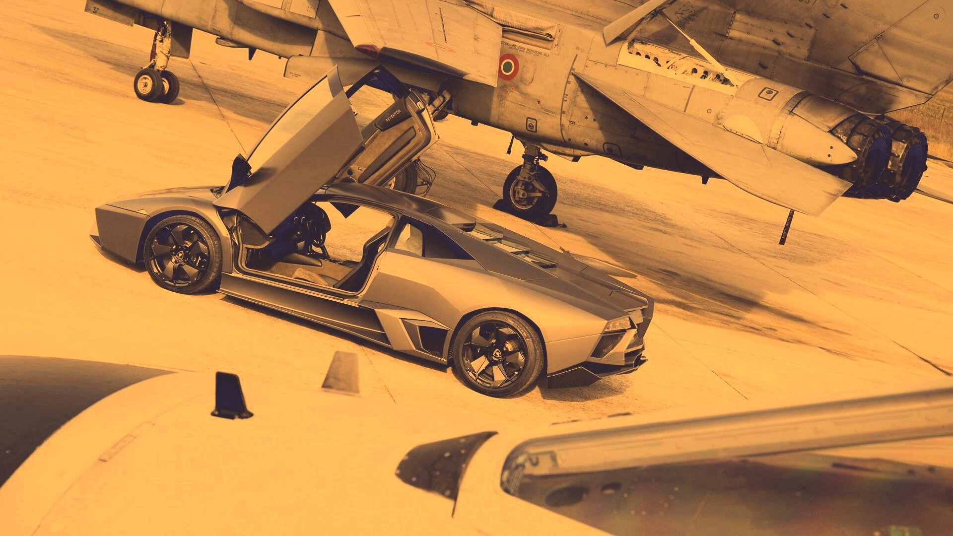 Ламборджини на военной базе обои