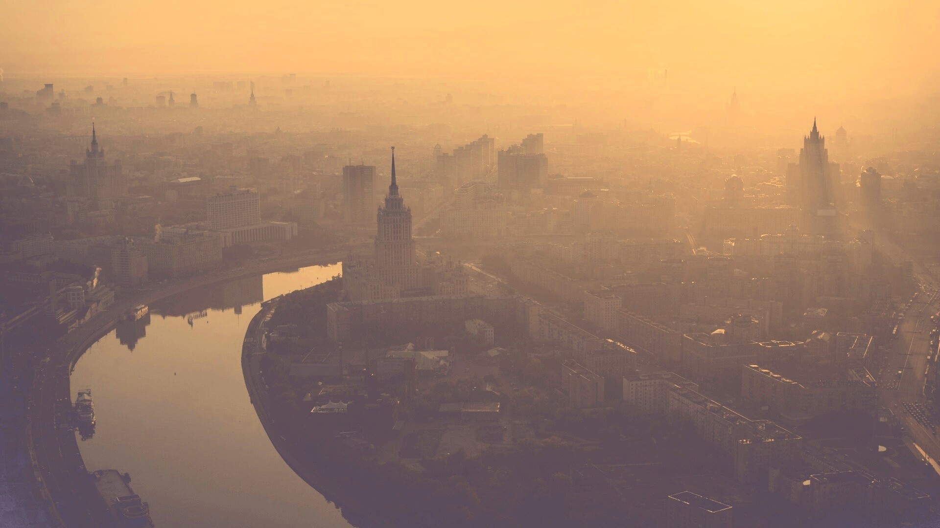 Москва в тумане обои