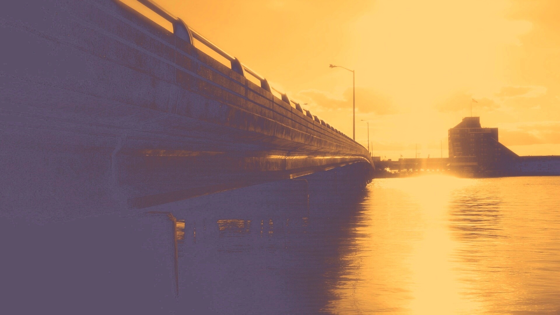 Залитый солнцем мост обои