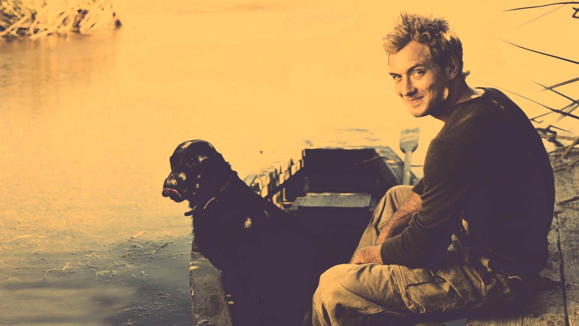 Джуд Лоу на лодке обои