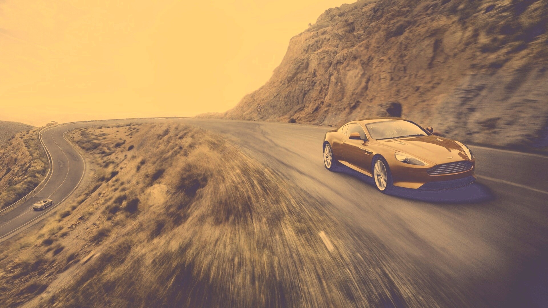 Aston Martin в горах обои