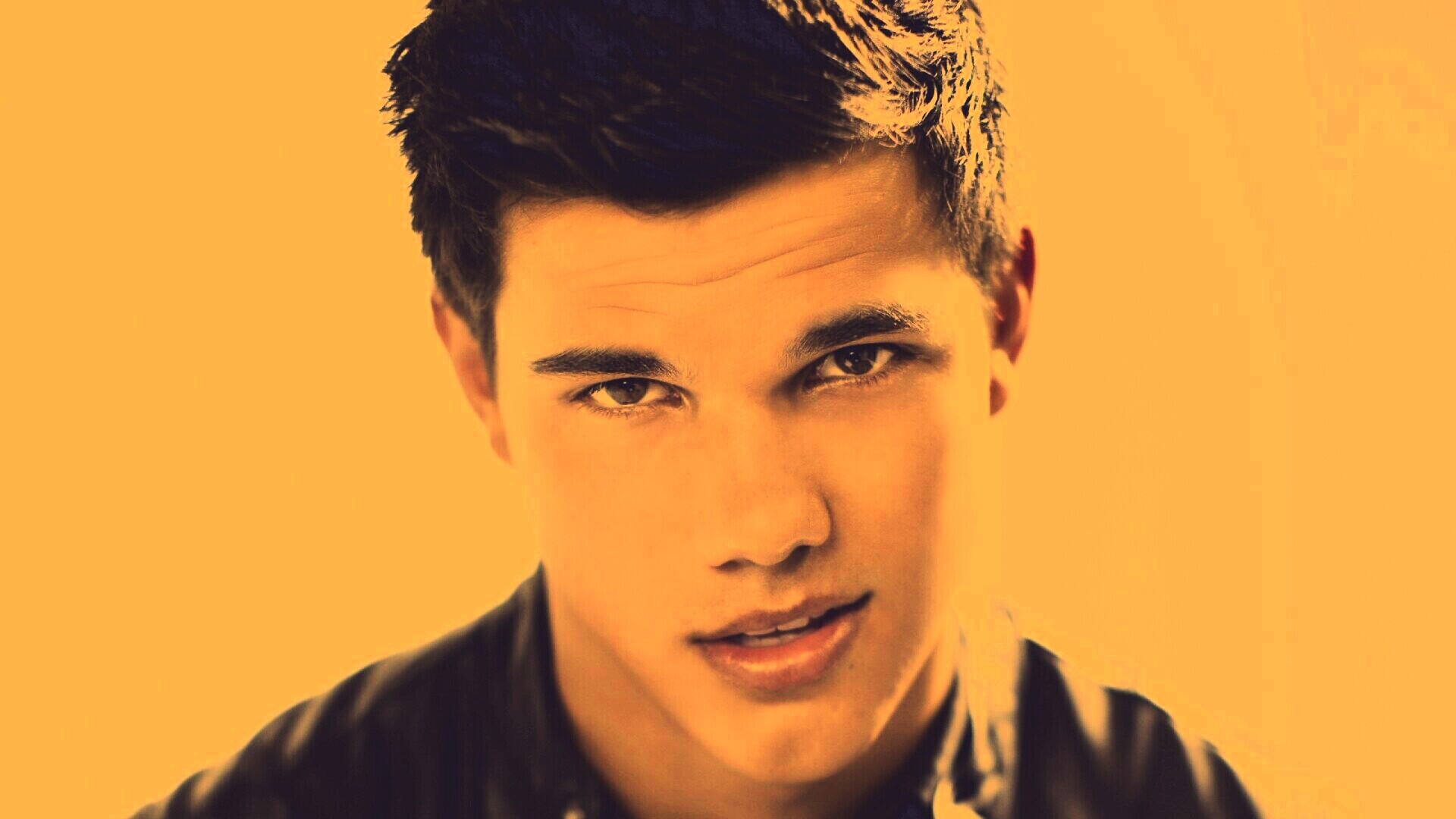 Тайлор Лотнер обои