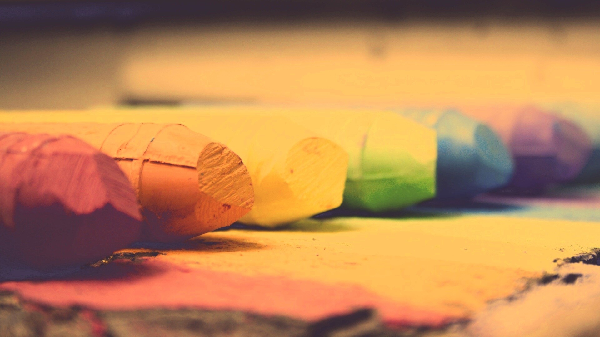 Цветные мелки обои