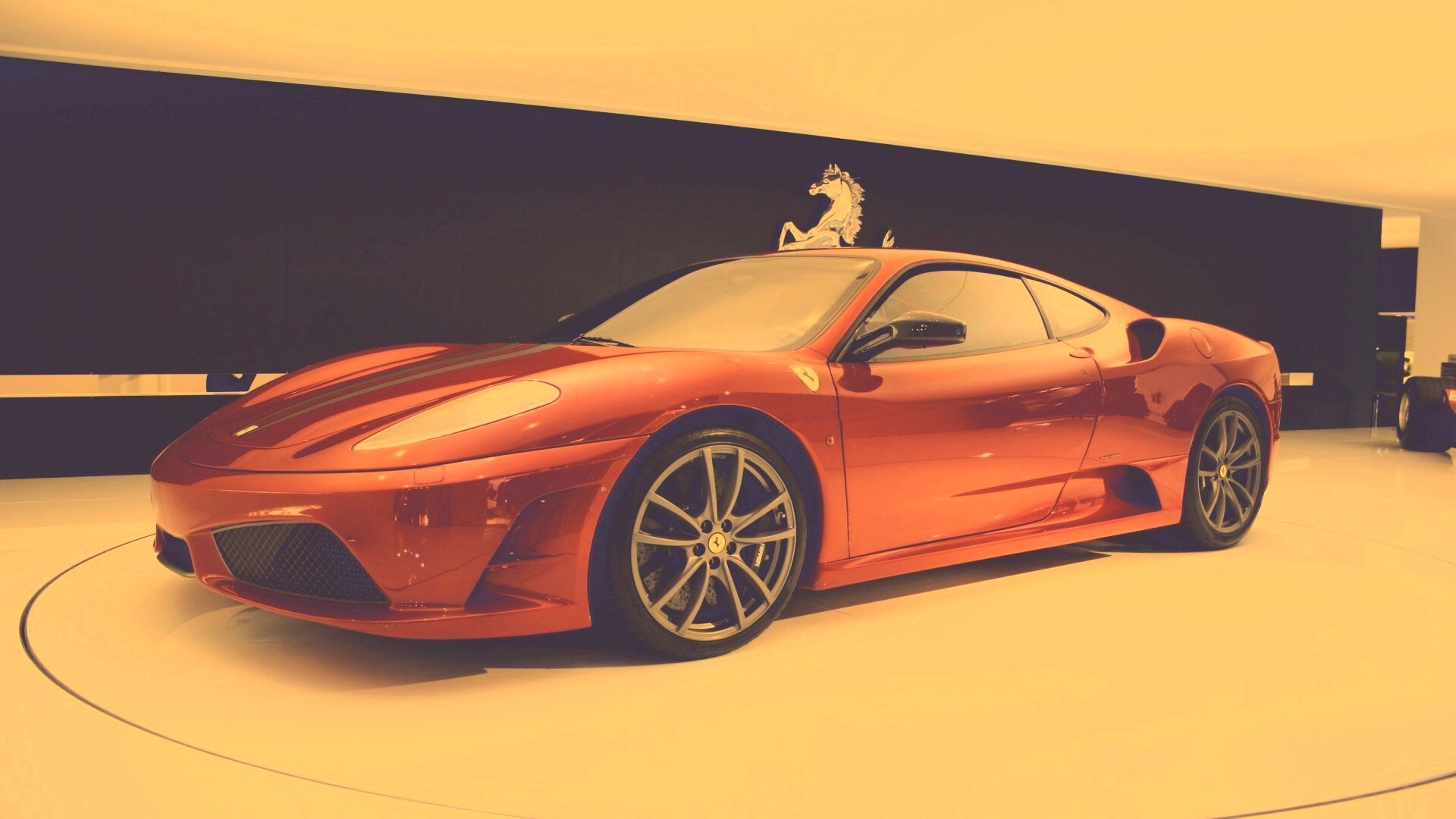 Ferrari F430 Scuderia на выставке обои