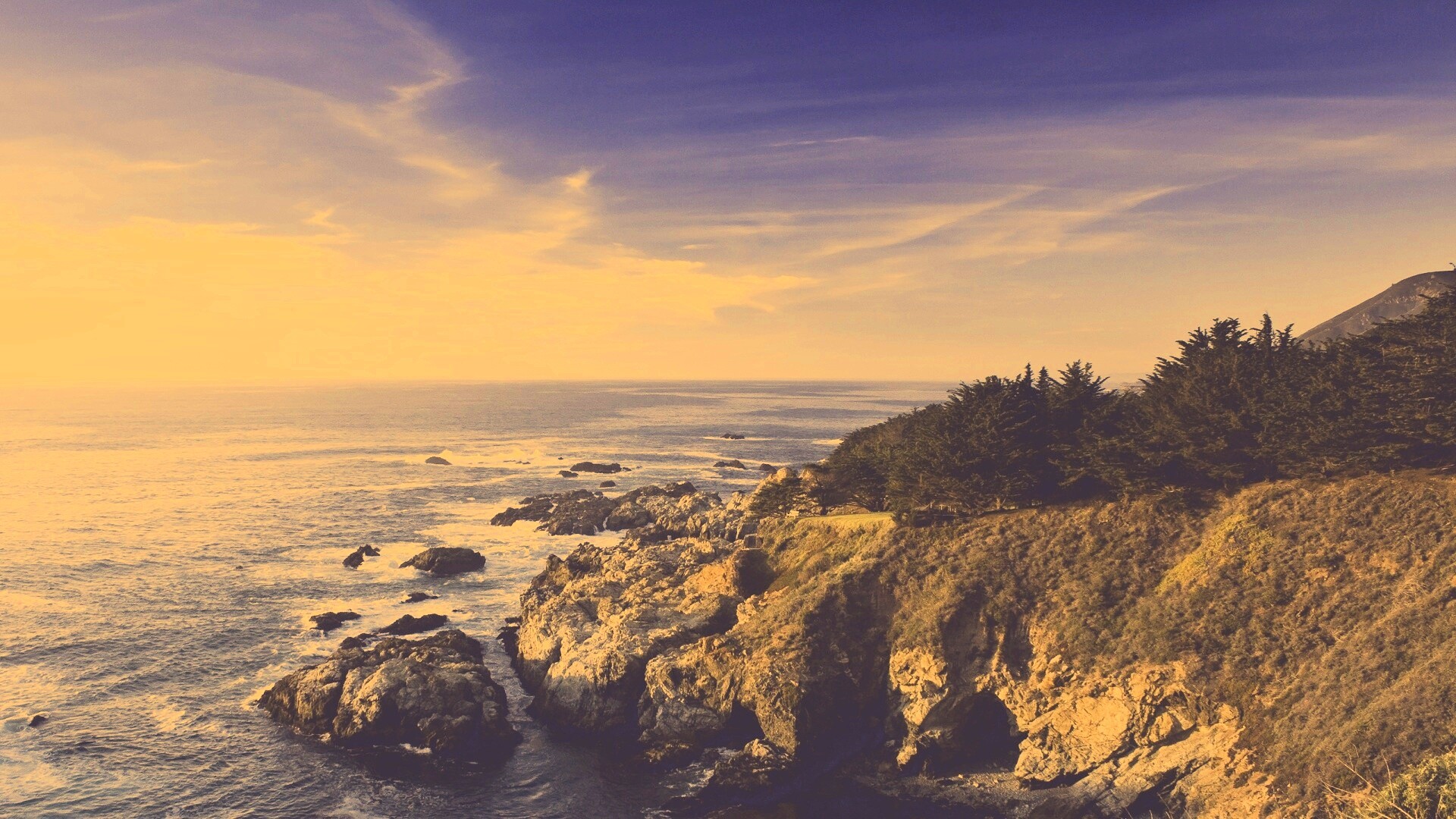 Скалистый берег обои