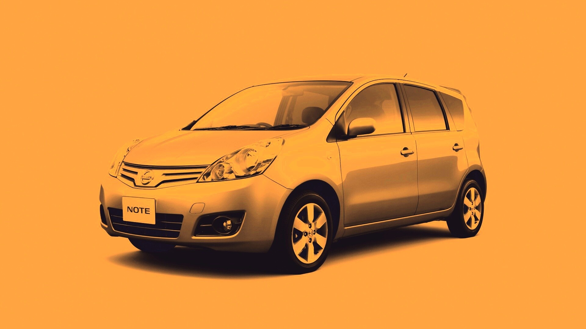 Nissan Note обои