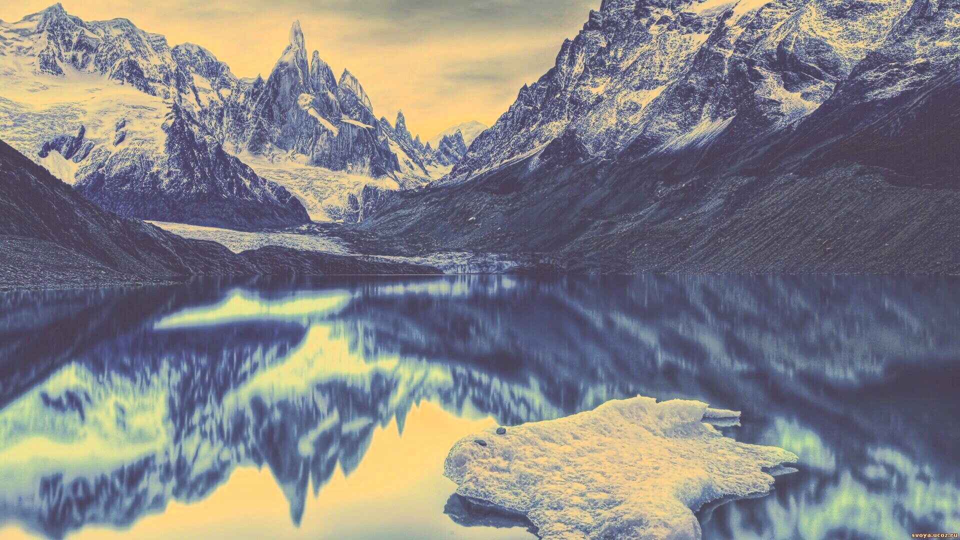 Горное озеро обои