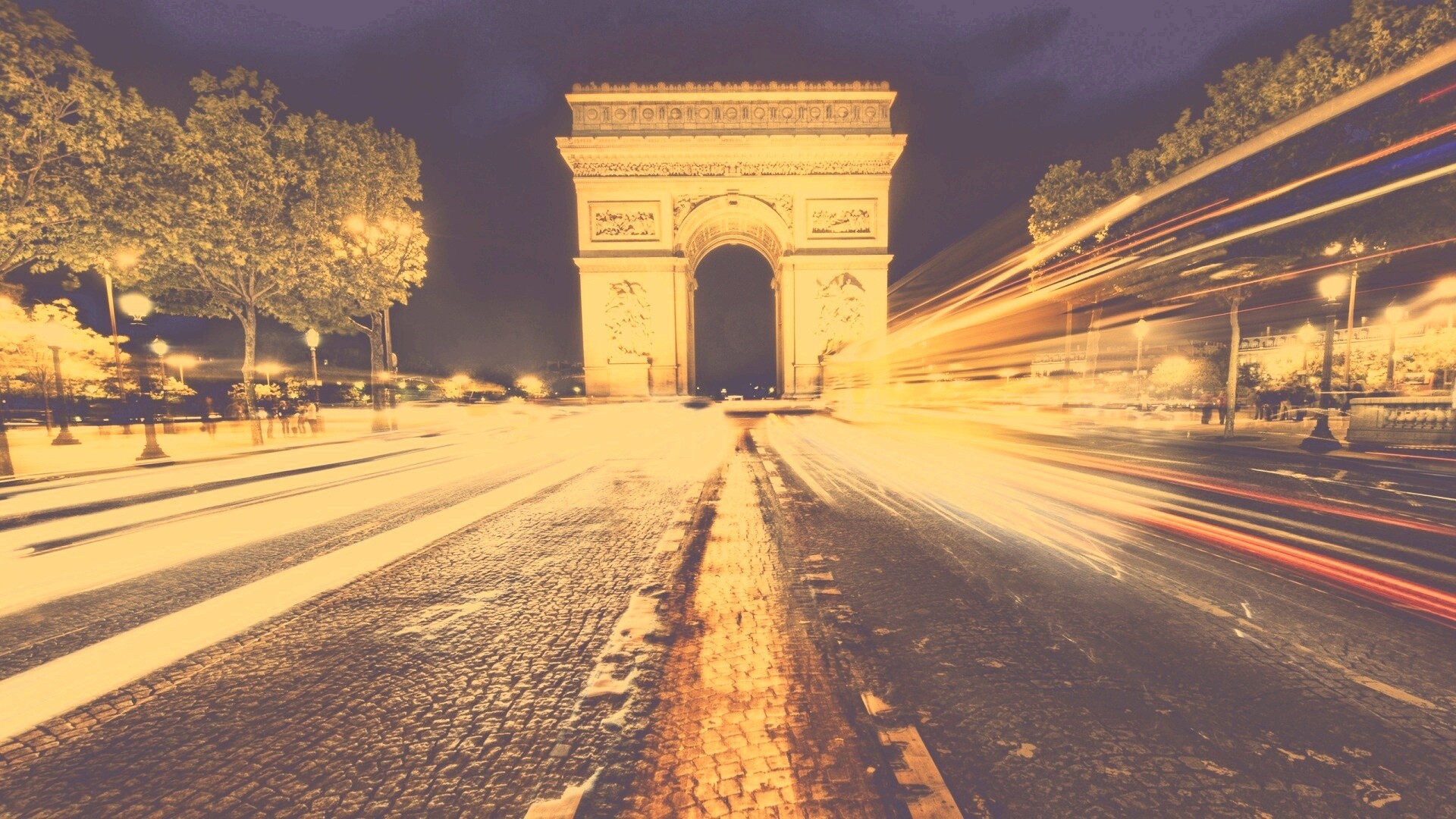 Елисейские поля с Триумфальной аркой обои