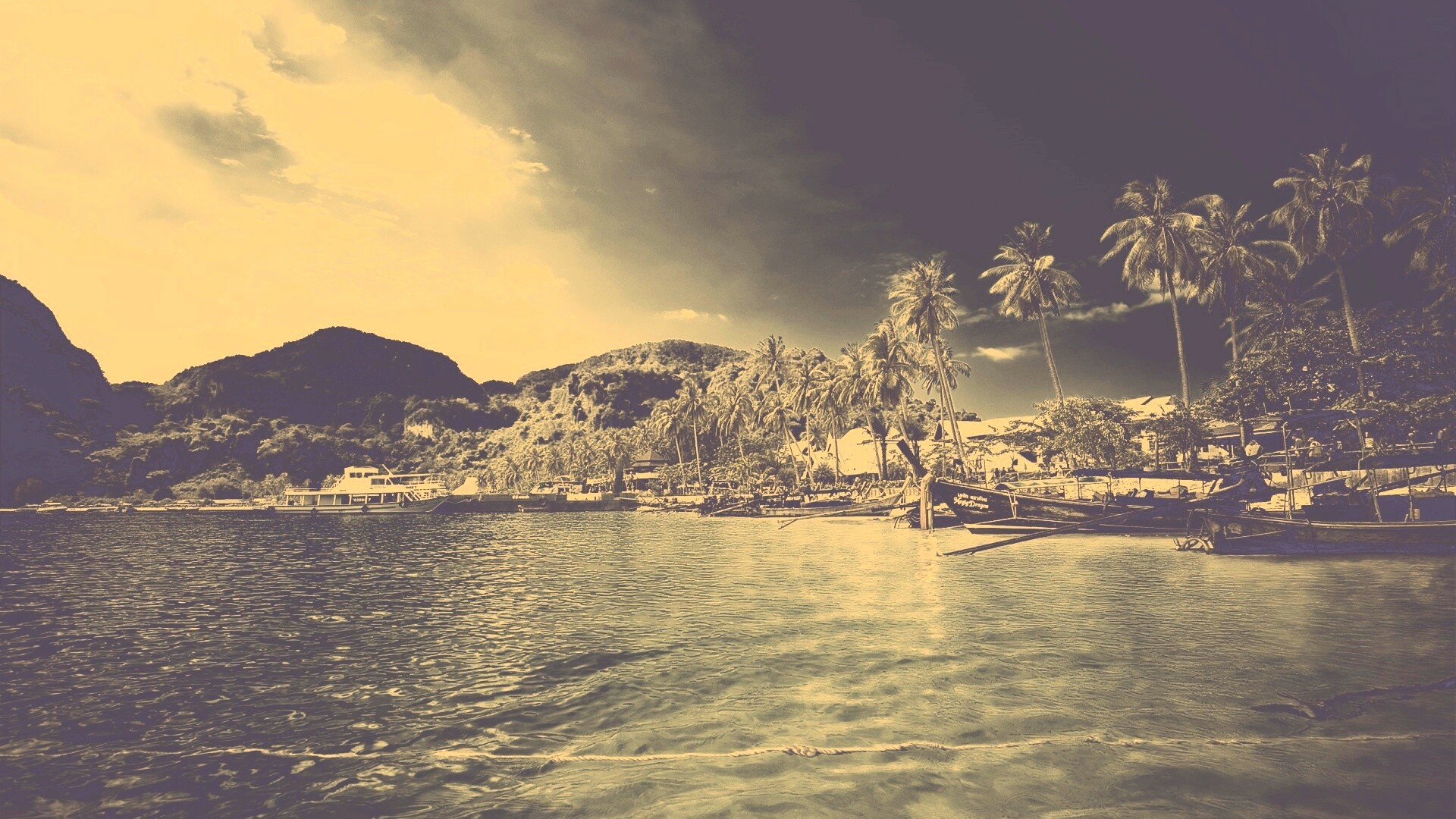 Призрачный пляж обои