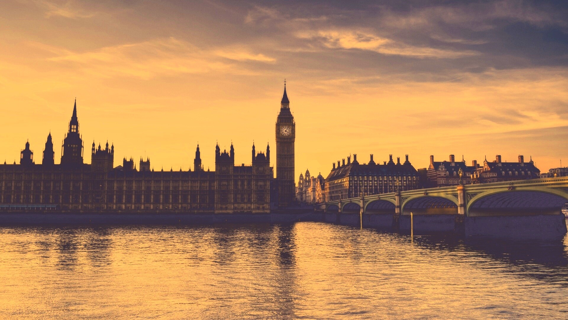 Биг-Бен на берегу Темзы обои