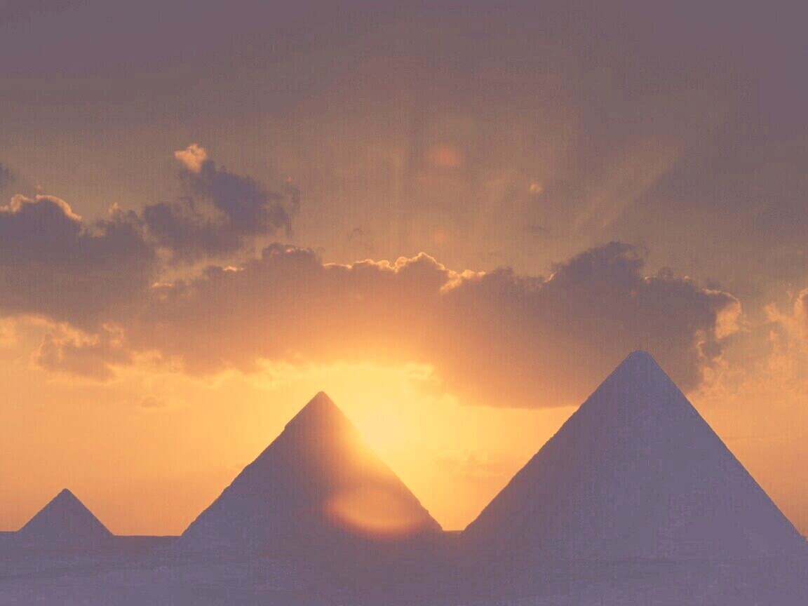 Египетские пирамиды на закате обои