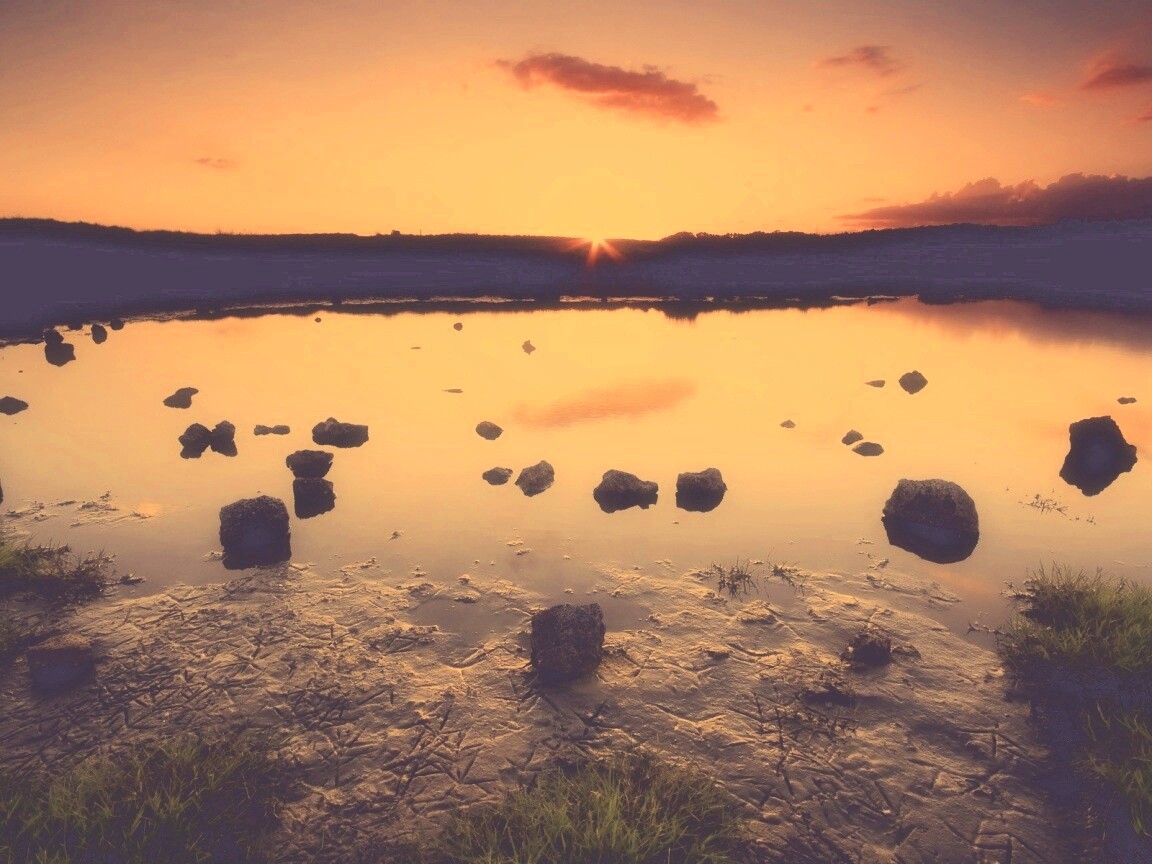 Обмелевшее озеро в Новой Зеландии обои