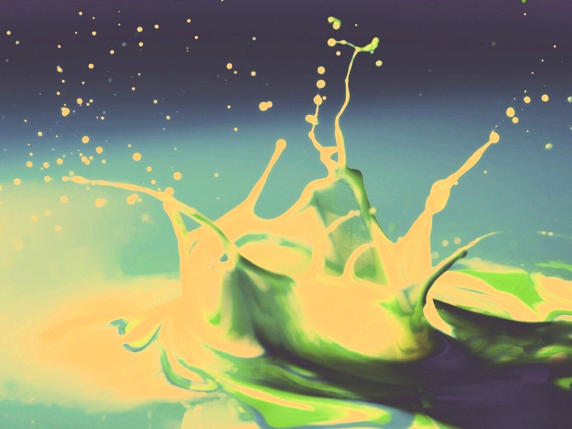 Брызги зеленой краски обои