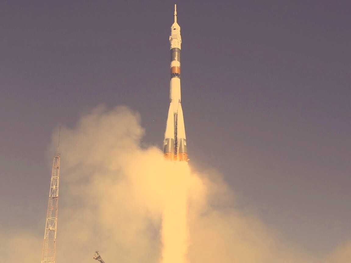 Запуск ракеты обои