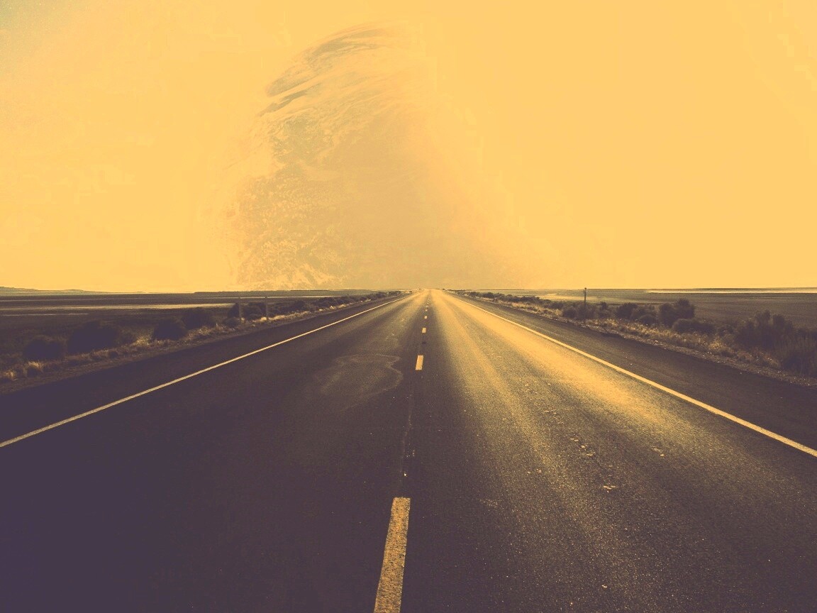 Дорога в луну обои