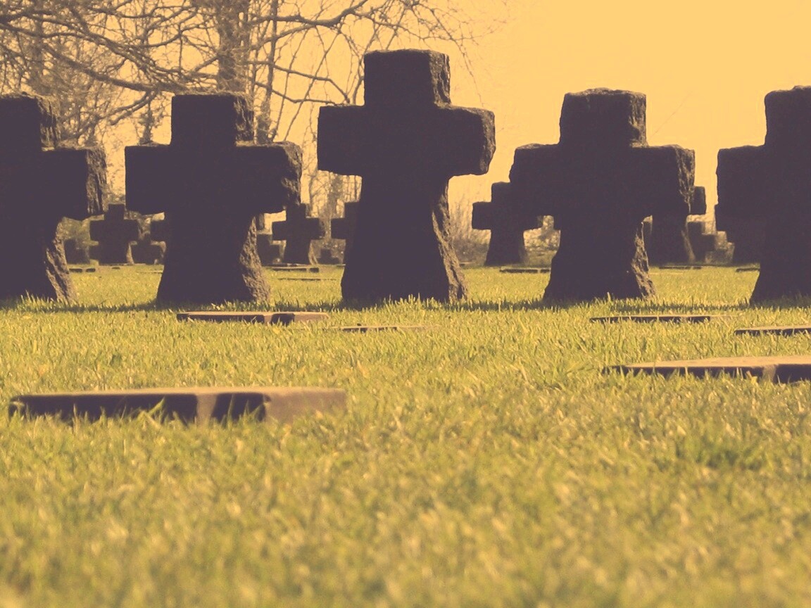 Кладбище обои