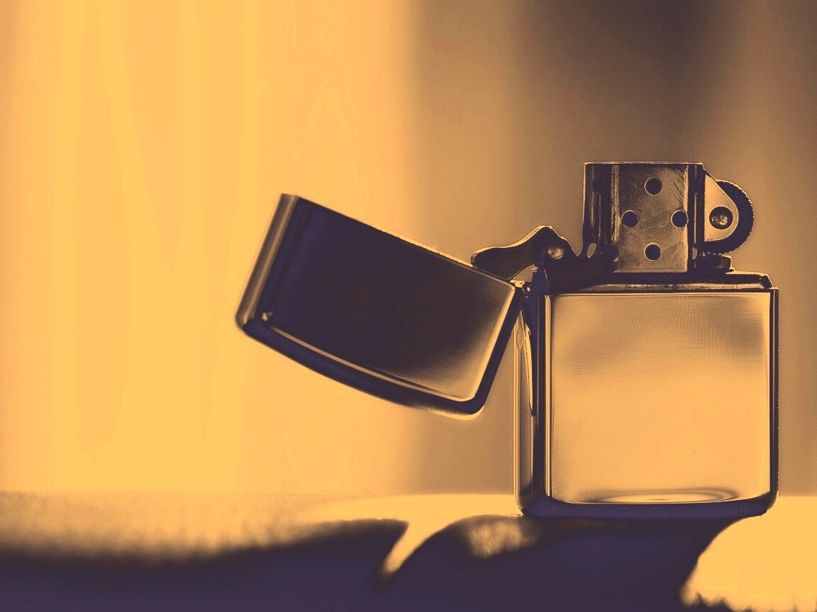 Зажигалка обои