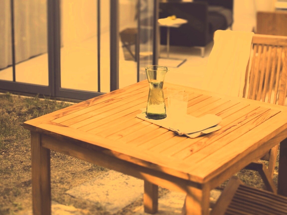 Фужер с водой обои