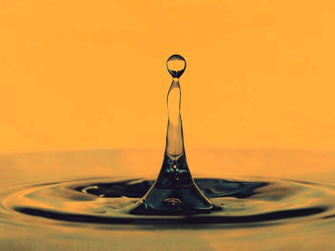 Падение капли обои