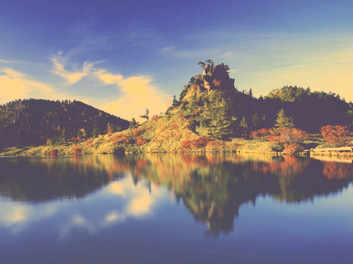 Берег озера в Японии обои