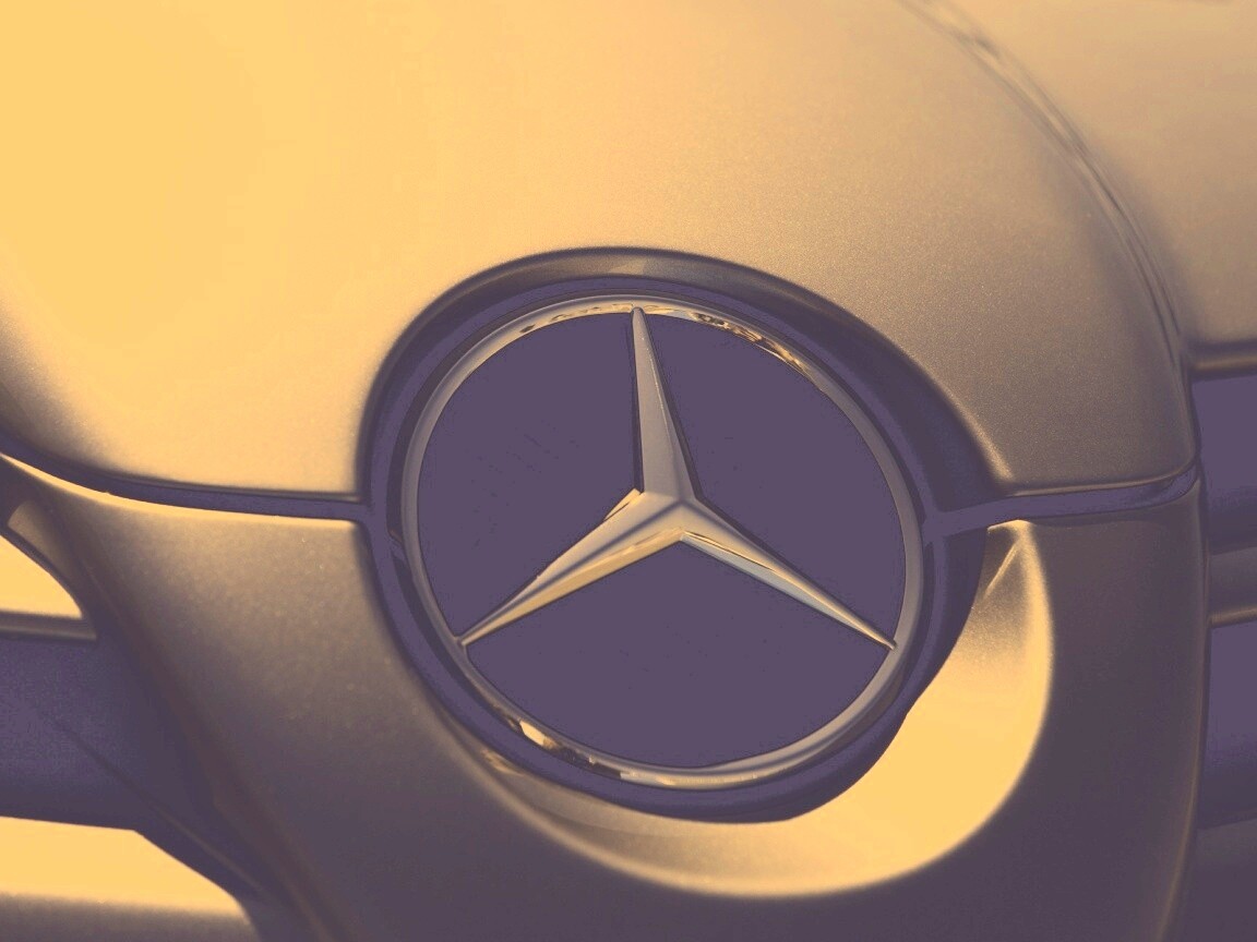 Логотип Мерседес обои