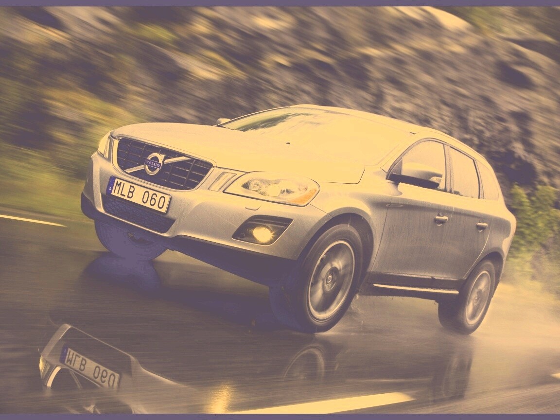 Кроссовер Вольво обои