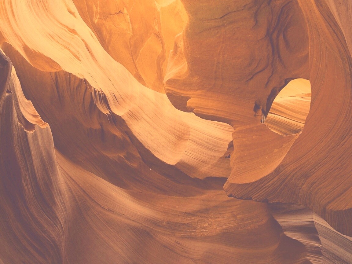 Оранжевая пещера обои