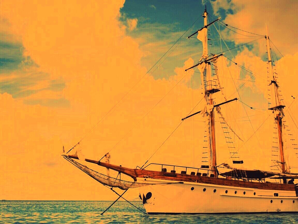 Белый парусник обои