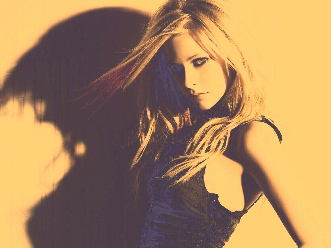 Аврил Лавин обои