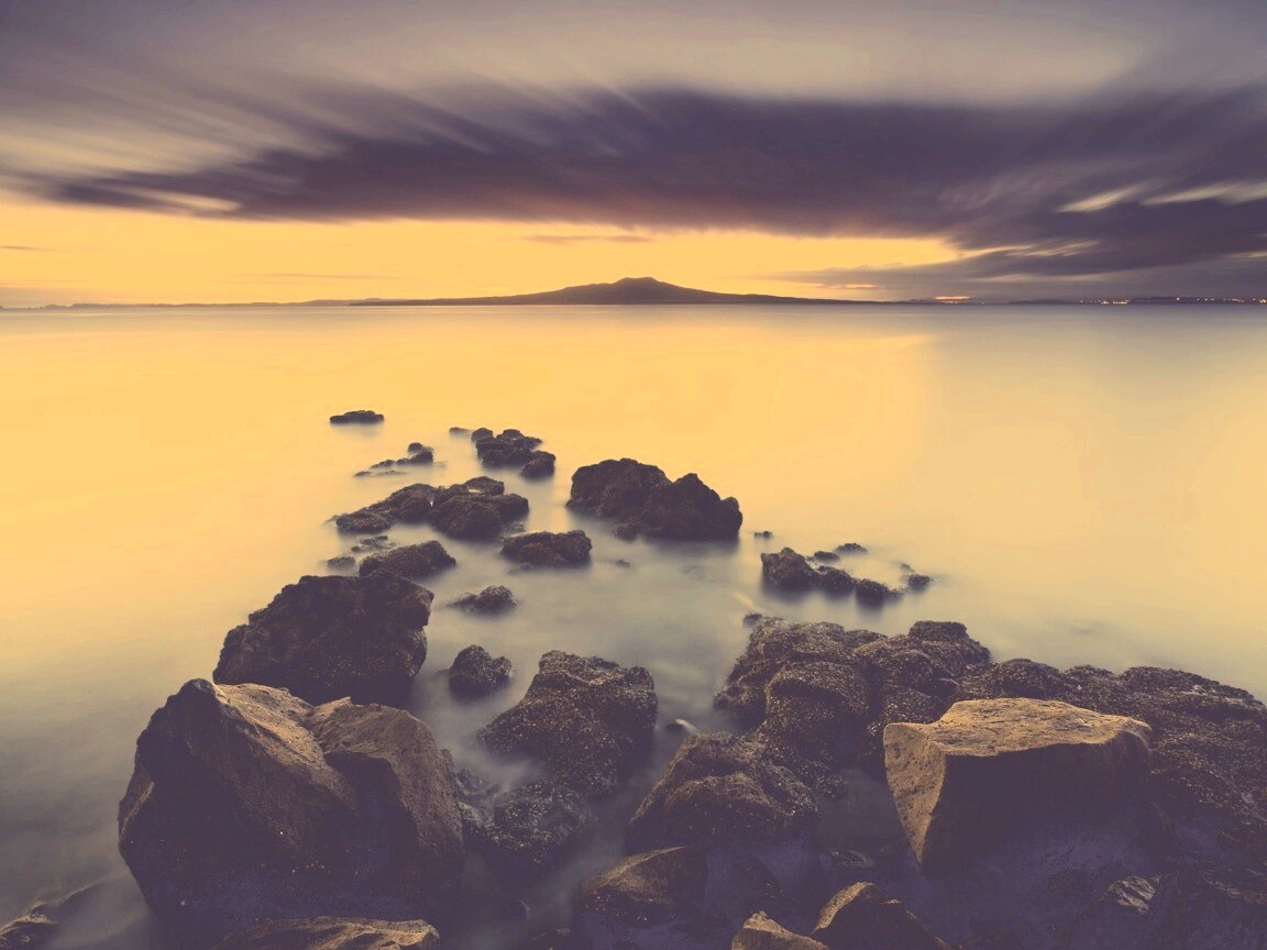 Озеро в тумане обои