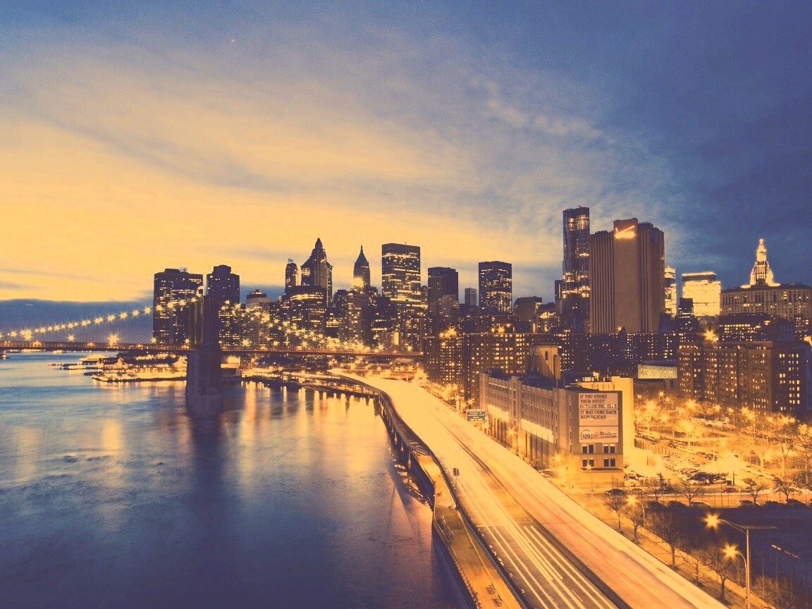 Город светит окнами в ночи обои