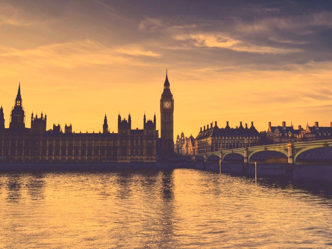 Биг-Бен на берегу Темзы обои