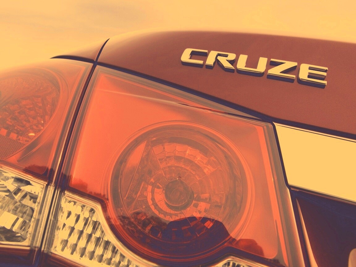 Шильдик Chevrolet Cruze обои