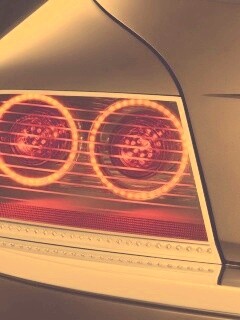 Горящие задние фары обои
