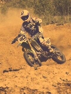 На мототреке обои