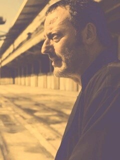 Жан Рено в порту обои