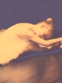 Маленькая балерина обои