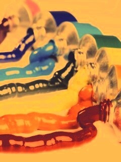 Тюбики с краской обои