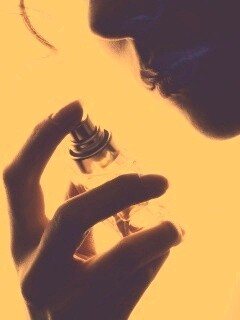 Шанель №5 обои