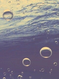 Пузыри под водой обои