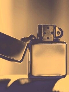 Зажигалка обои