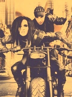 Tokio Hotel на мотоцикле обои