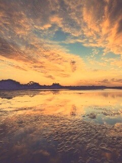 Дивный закат на озере обои