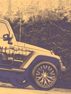 Черный внедорожник обои