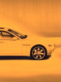 Maserati Quattroporte сбоку обои