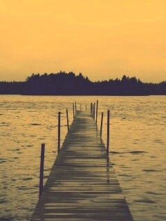 Причал на озере обои