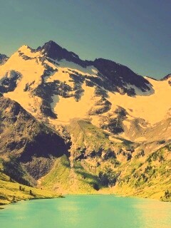 Горное озеро обои