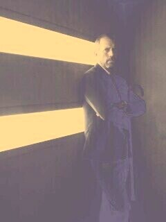 Хаус в лаборатории обои