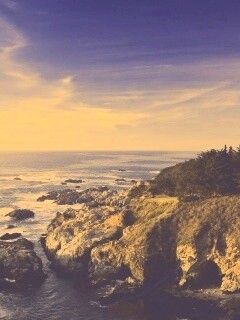 Скалистый берег обои