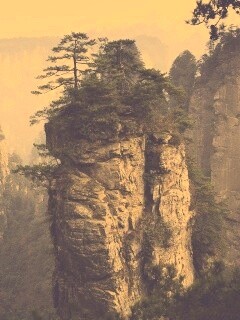 Неприступная скала обои